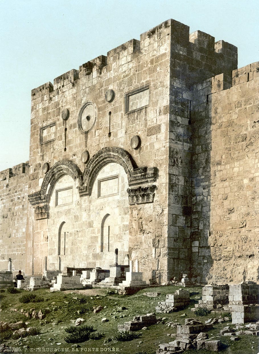 Golden gate around 1900 in Jerusalem, Israel, photos, public domain