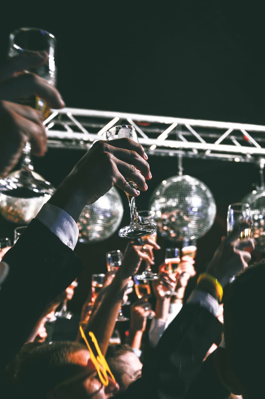 ball, cheers, disco, event, festival, glasses, hand, new year's eve HD wallpaper
