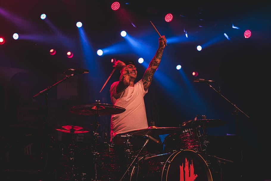 man playing drums with spotlights, man wearing white T-shirt playing drums HD wallpaper