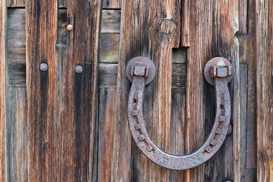 horseshoe, barn, luck, handle, wood - material, door, entrance HD wallpaper