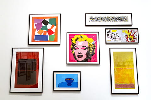 Framed art prints for sale in an art gallery, various, paintings HD wallpaper