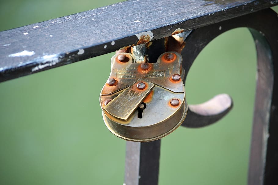 padlocks, bridge, romantic, love, metal, protection, close-up HD wallpaper
