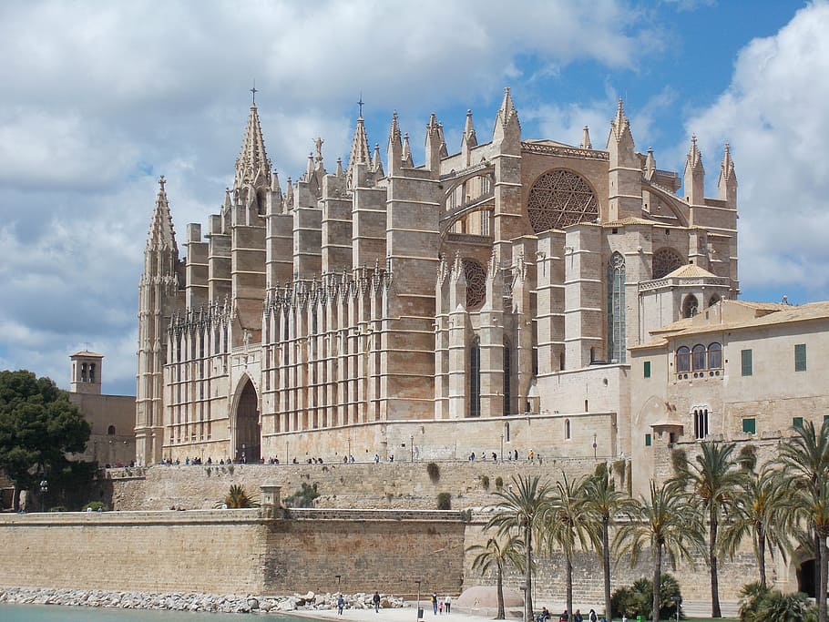 beige concrete cathedral during daytime, cathedral of saint mary, HD wallpaper