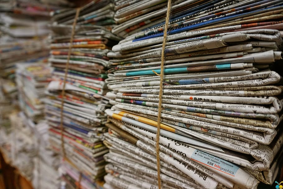 bundle of newspaper lot, jute rope, old newspaper, stack, large group of objects, HD wallpaper