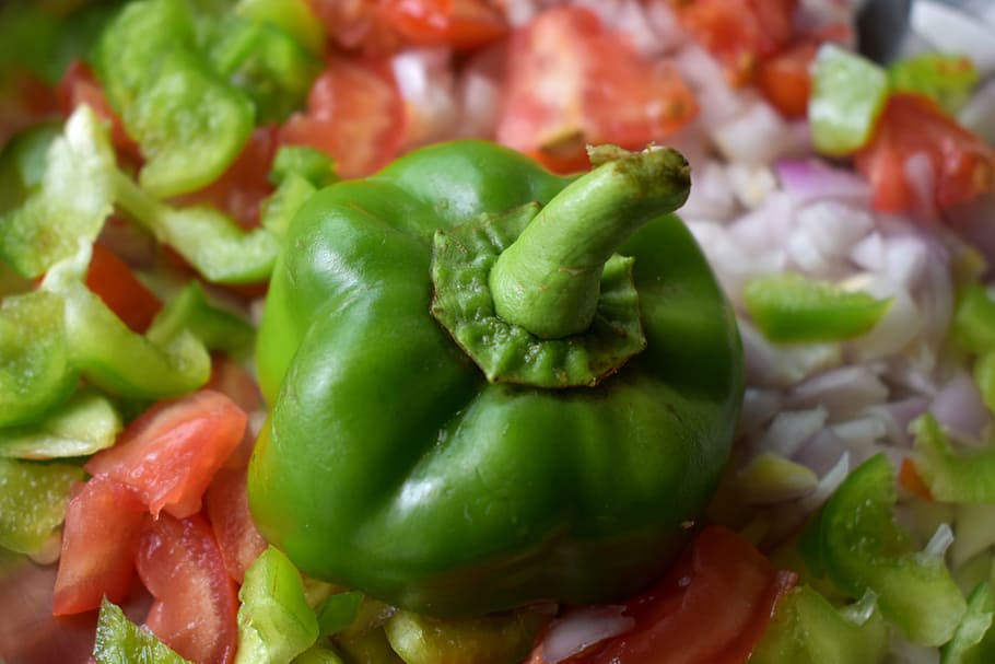 capsicum, tomato, onion, sliced, salad, vegan, healthy, vegetable HD wallpaper