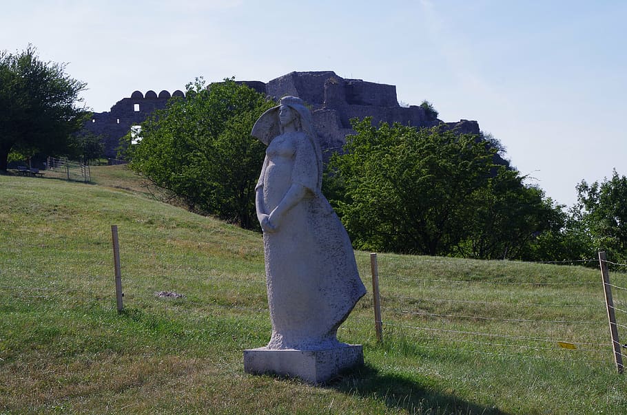 devín, bratislava, slovakia, castle, the statue of, plant HD wallpaper
