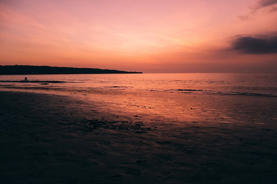 body of water during golden hour, calm body of water during golden hour HD wallpaper