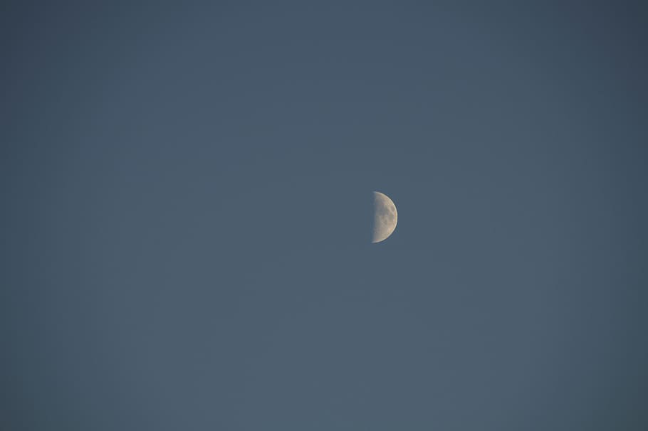 Moon, Crescent, Evening, Sky, evening sky, sickle, crescent moon HD wallpaper