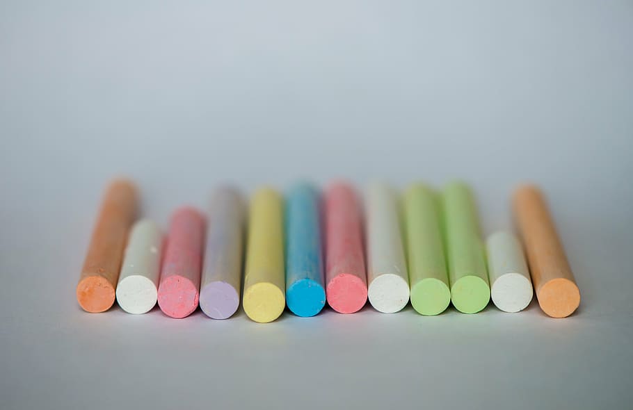 assorted chalks, colors, several, orange, green, red, blue HD wallpaper