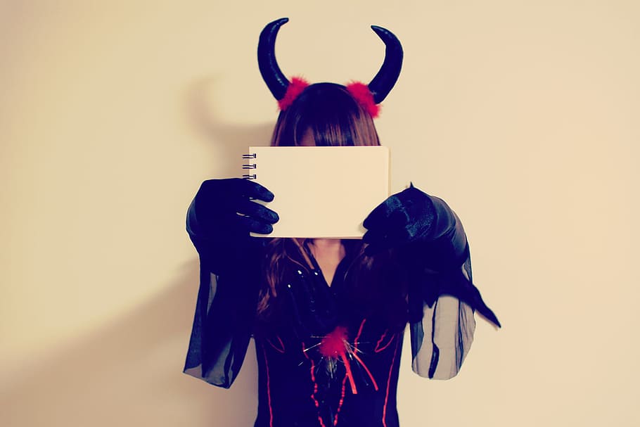woman wearing red and black costume holding notebook, women, one Person HD wallpaper