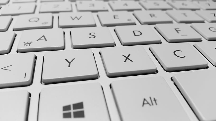 White Coumputer Keyboard, apple keyboard, buttons, computer, computer keyboard HD wallpaper