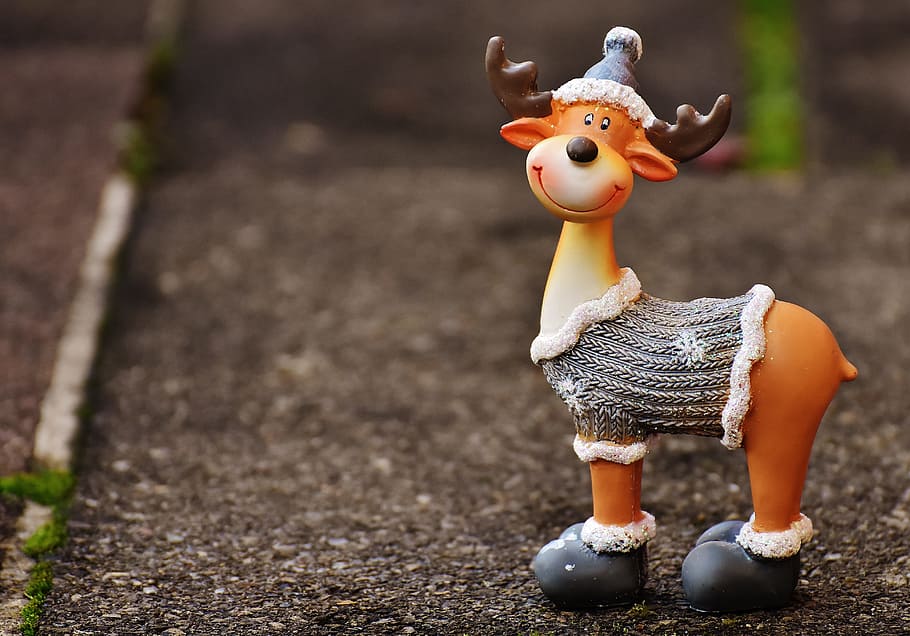 orange Reindeer with hat and shirt figurine, moose, christmas, HD wallpaper