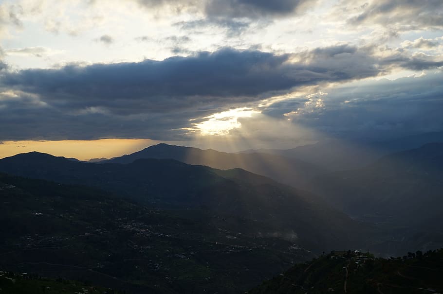 Clouds, Sun Rays, Dusk, Mountains, landscape, cloudy, sky, beauty in nature HD wallpaper