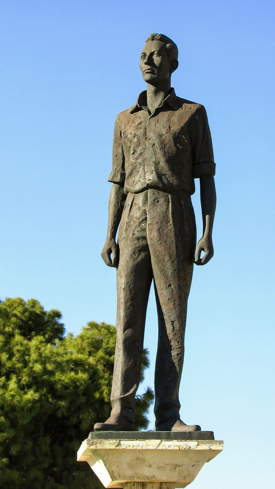 cyprus, larnaca, statue, hero, man, sculpture, human representation HD wallpaper