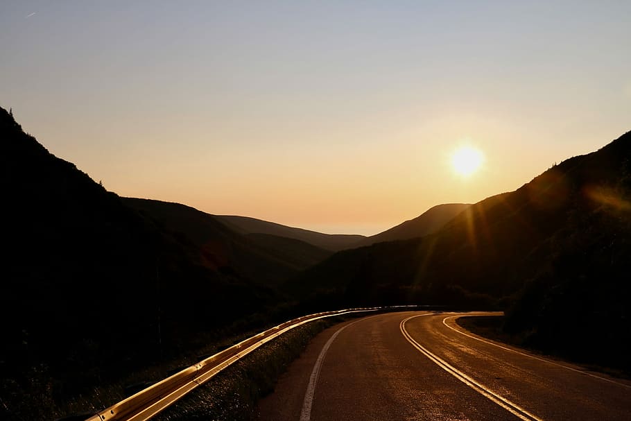road between mountains during sunset, photo of empty road during sunset HD wallpaper