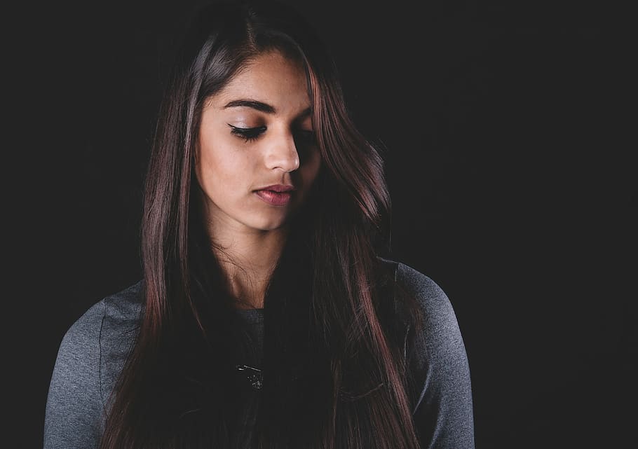 women's wearing gray crew-neck long-sleeved, one Person, people HD wallpaper