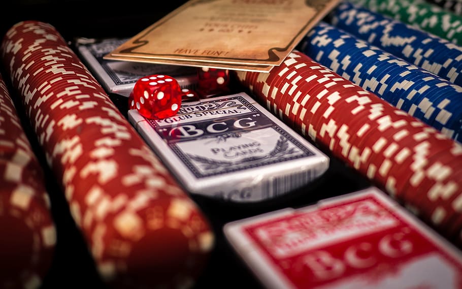 playing cards in middle of assorted poker chips, blackjack, casino, HD wallpaper