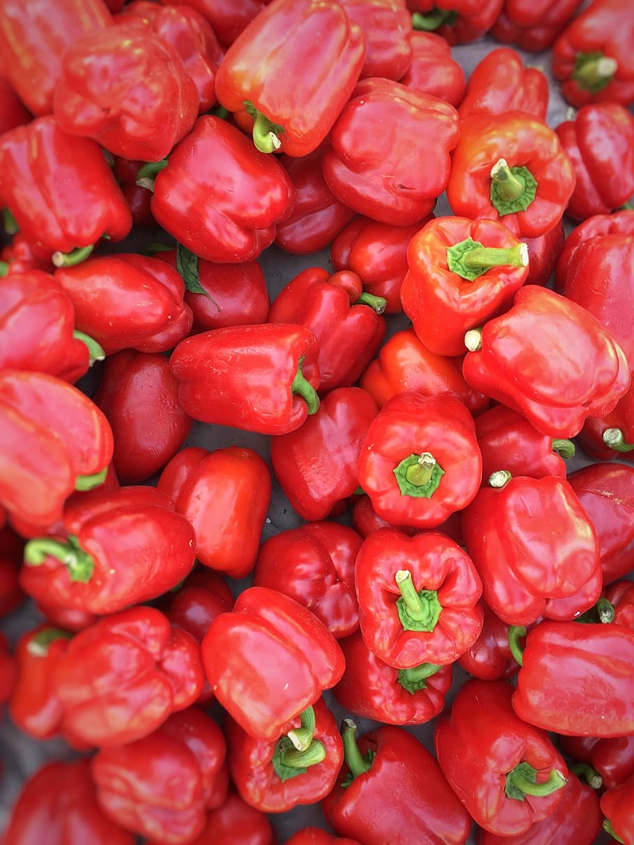 pile of red bell peppers, chilli, vegetable, organic, food and drink