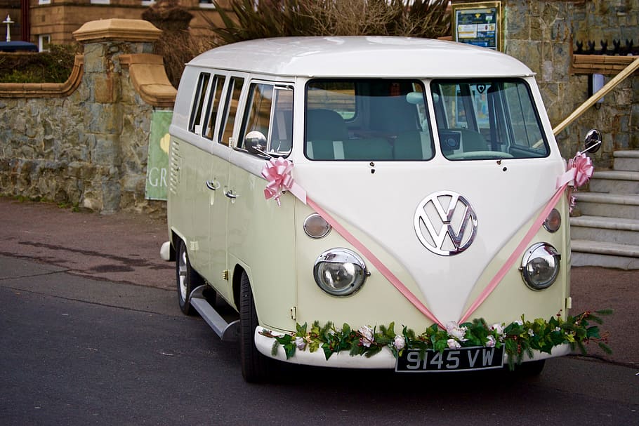 white Volkswagen Type 2 parked on roadside, bridal car, classic, HD wallpaper