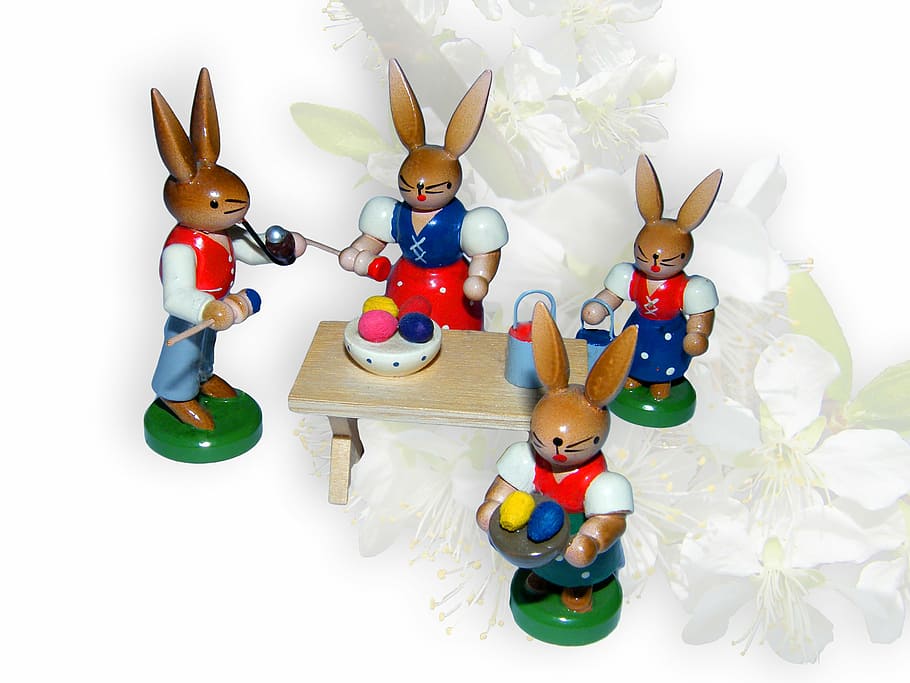 easter bunny, figures, colorful, paint, egg, team, family, custom HD wallpaper