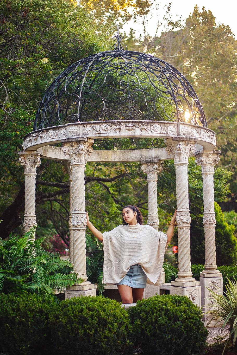 photography of woman holding gazebo post, woman standing in gazebo HD wallpaper