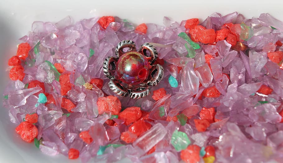 art, craft, beads, red, pink, purple, turquoise, color therapy HD wallpaper