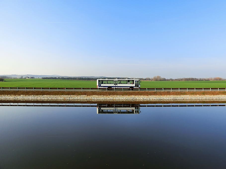 bus, riverside, sky, mirroring, landscape, travel, background HD wallpaper