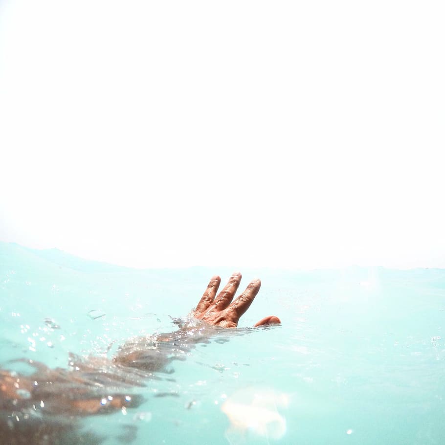 left human hand on body of water, beach, fingers, light, ocean HD wallpaper