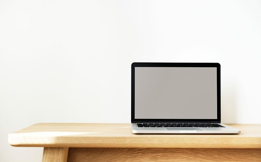 MacBook turned off, minimal, laptop, desk, work, technology HD wallpaper