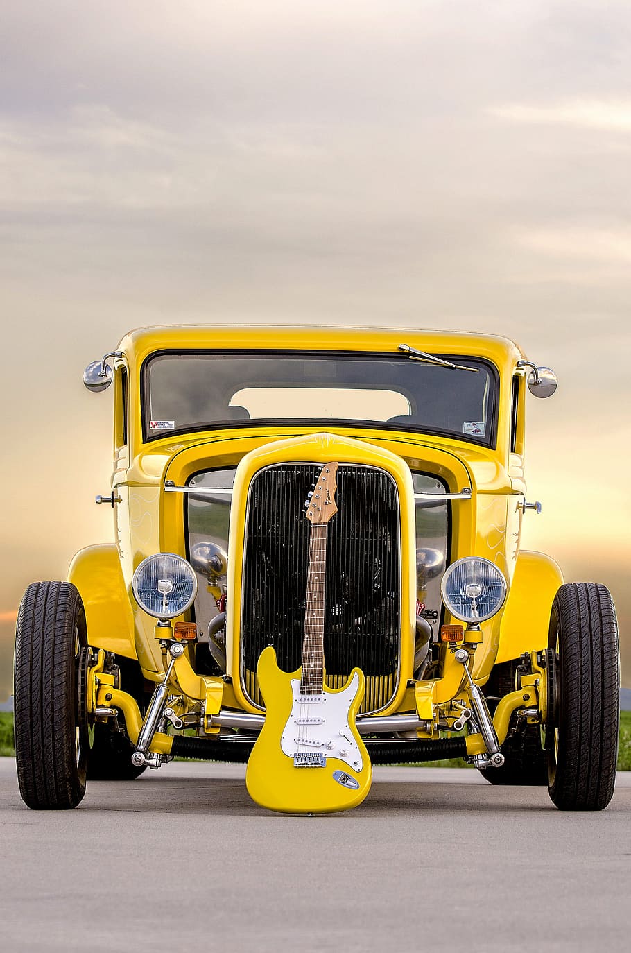 yellow HotRod with electric guitar on front, classic car, muscle car, HD wallpaper