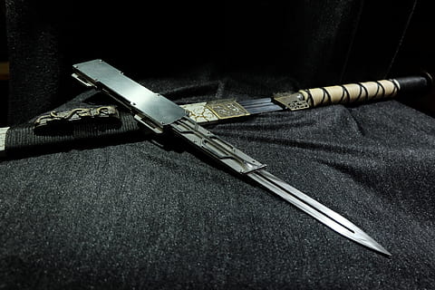 HD wallpaper: Assassin'S Creed, Hidden Blade, hidden sword, han jian, cold  weapon | Wallpaper Flare