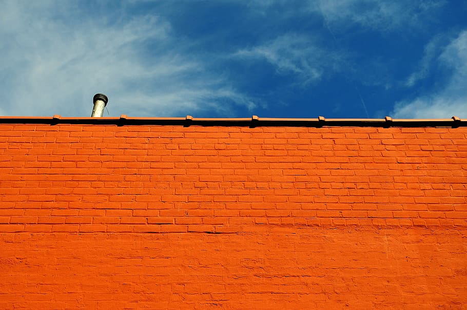 closeup photo of house roofing, brick, wall, sky, blue, brick wall HD wallpaper