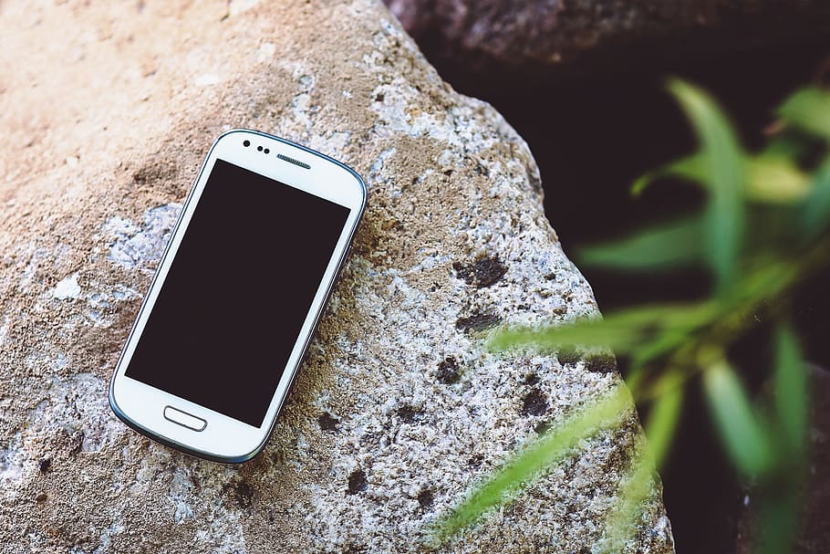 turned-off white Samsung Galaxy S3 mini, điện thoại thông minh, mobile HD wallpaper