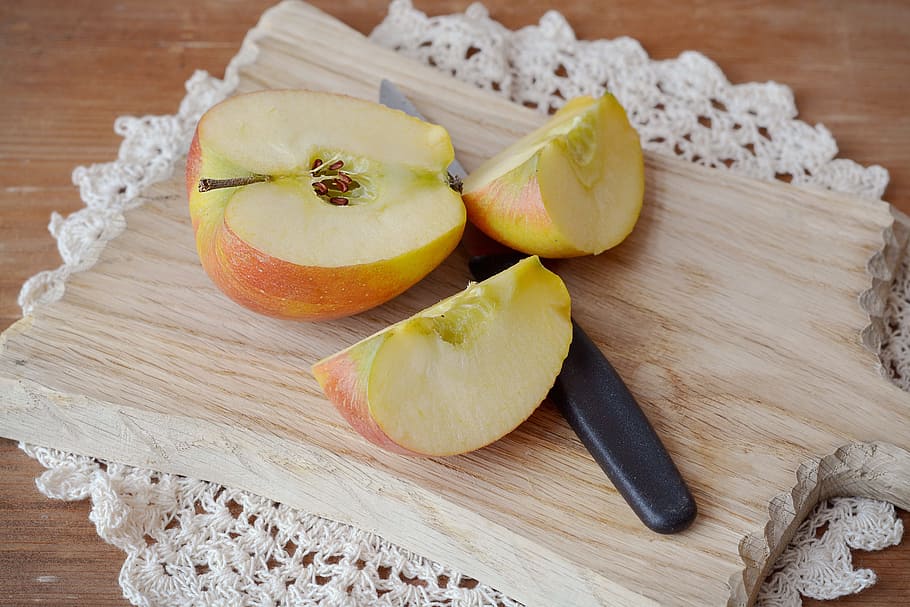 apple, bio apple, cut, cutting board, wooden board, sliced apple HD wallpaper