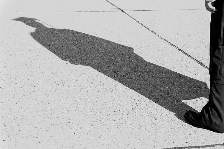 shadow of person wearing mortar hat, graduation, future, university