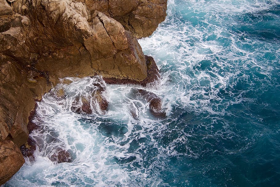 blue sea and brown rock formation during daytime, coast, ocean HD wallpaper