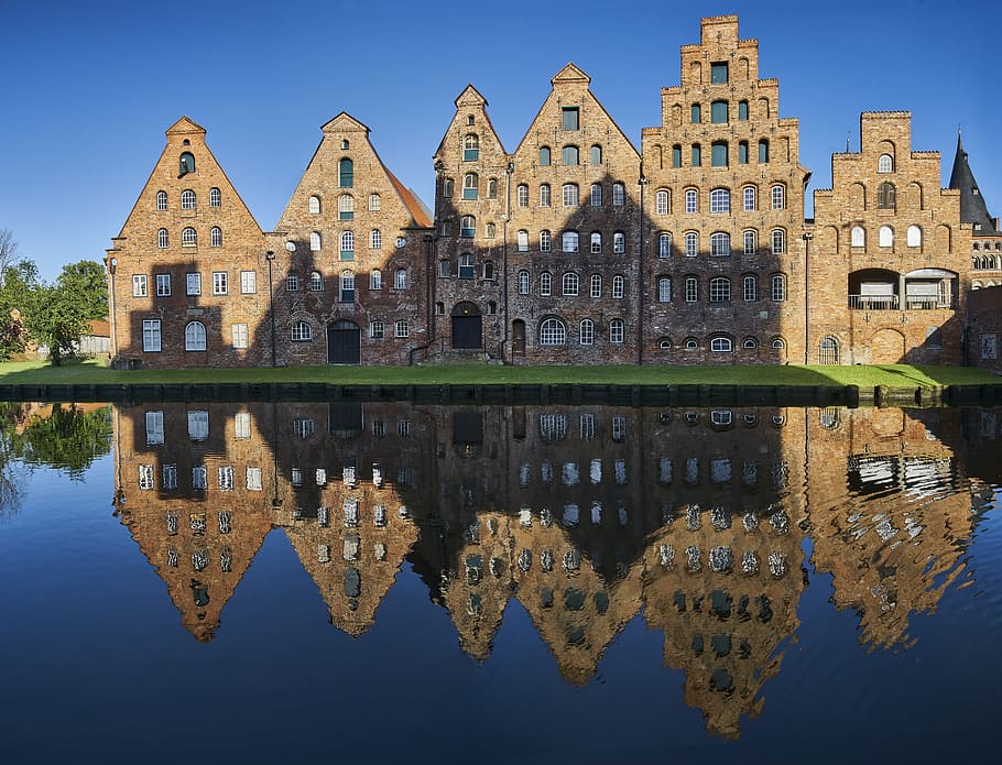 brown houses near to body of water, architecture, travel, palace HD wallpaper