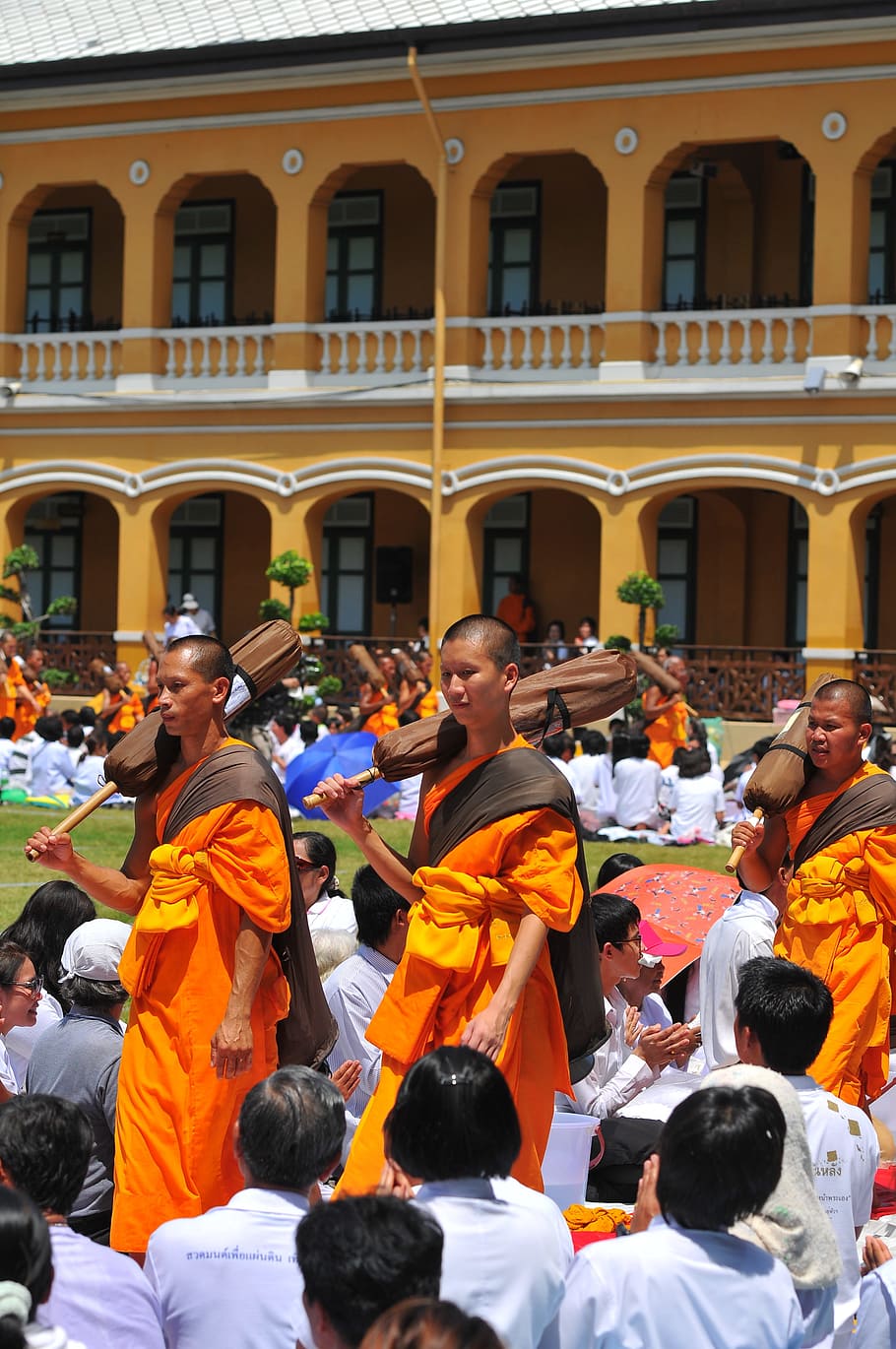 Buddhists, Monks, Meditate, buddhists monks, traditions, volunteer, HD wallpaper