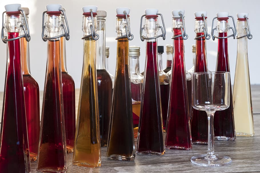 liqueur, alcohol, brandy, drink, bottles, glass, royal, alcoholic HD wallpaper
