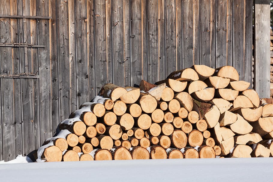 pile of logs near fence, wood, firewood, barn, holzstapel, growing stock, HD wallpaper