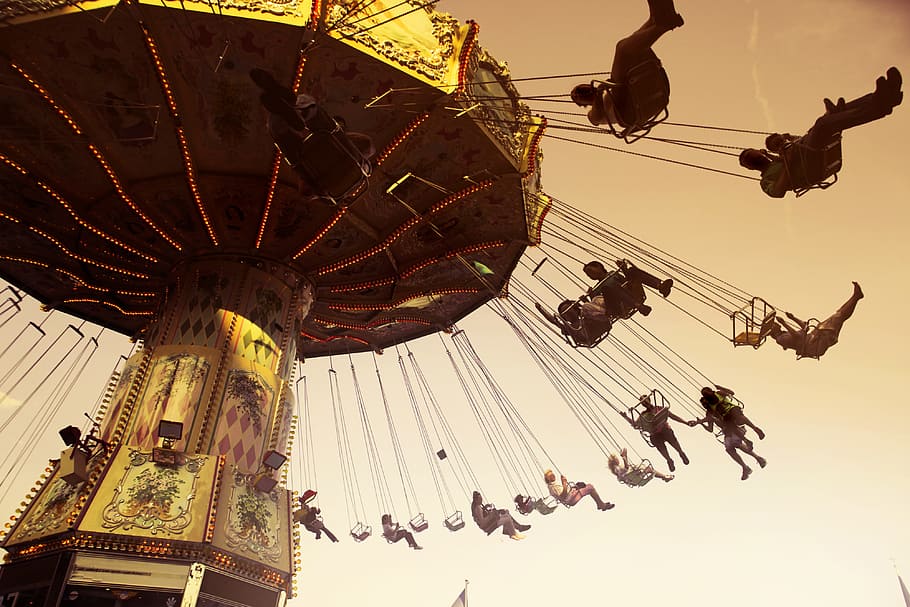 Themed Park Rides, carnival, chains, chairs, colors, daylight HD wallpaper