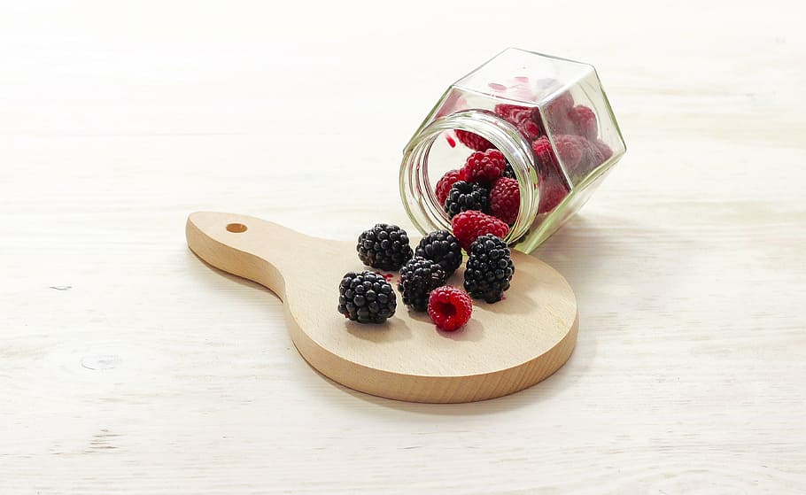red raspberry and black cranberries, summer, fruit, garden HD wallpaper