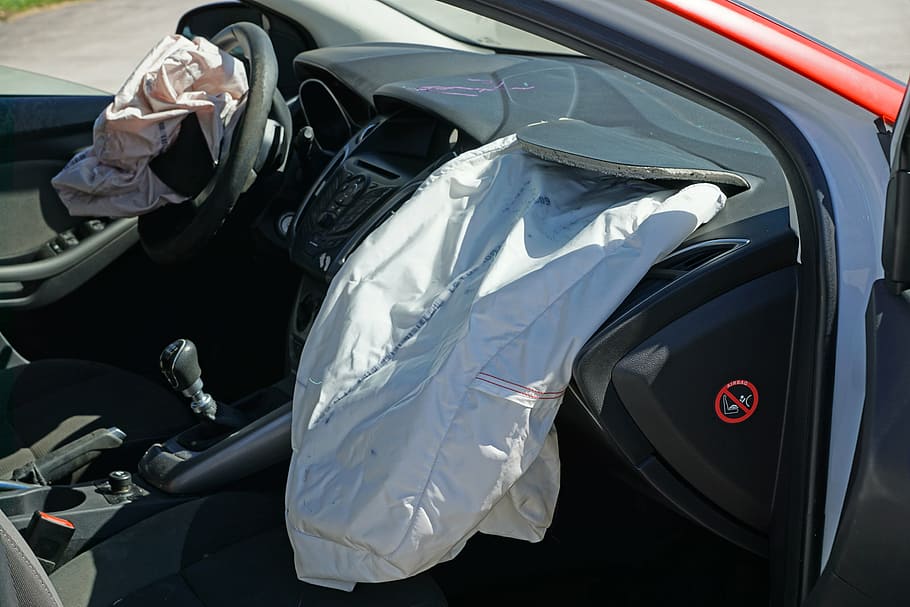 gray jacket in car, crash test, collision, 60 km h, distraction, HD wallpaper