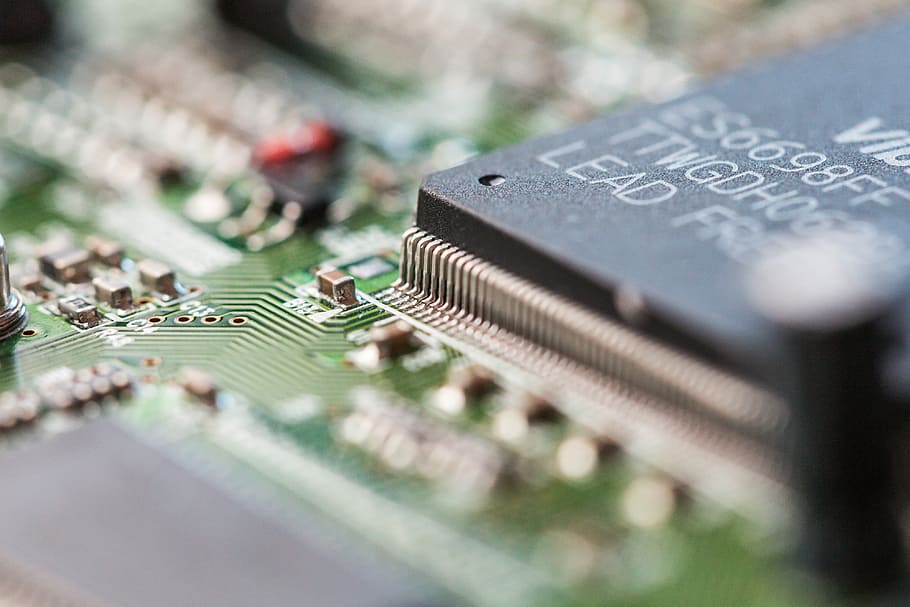 Electronics Chip Board Hardware Close Up #2, broken, circuits HD wallpaper