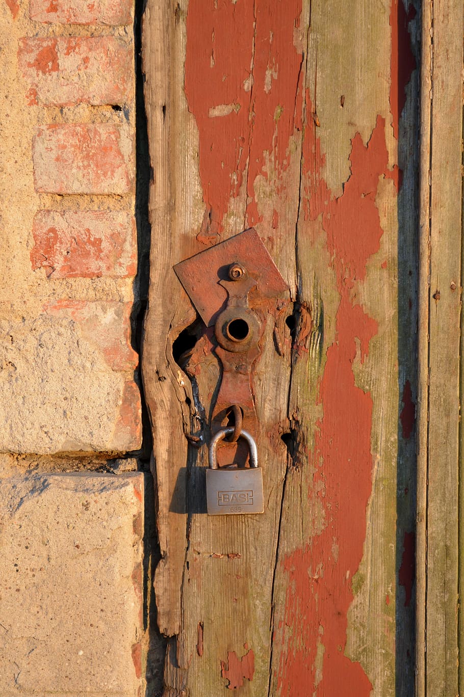 Door, Lock, Castle, Fitting, door lock, door hardware, closed HD wallpaper