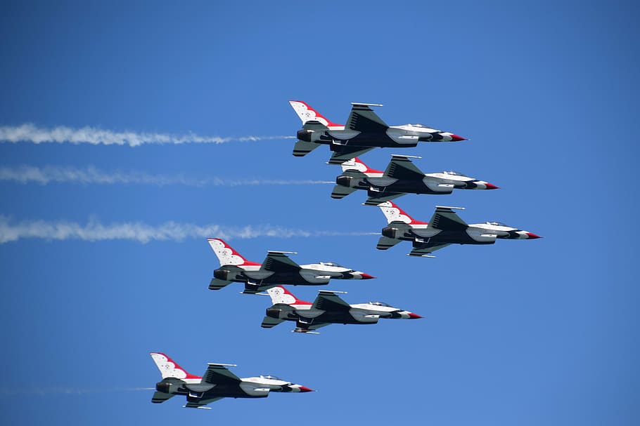 aircraft, fighter, aviation, military, airshow, flying, stunt HD wallpaper