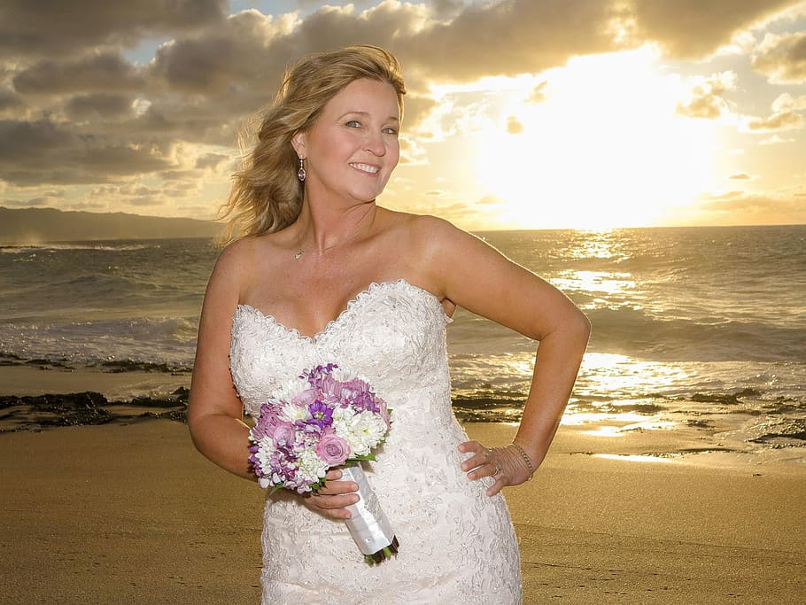 Hawaii, Wedding, Packages, beach, sea, one woman only, smiling HD wallpaper