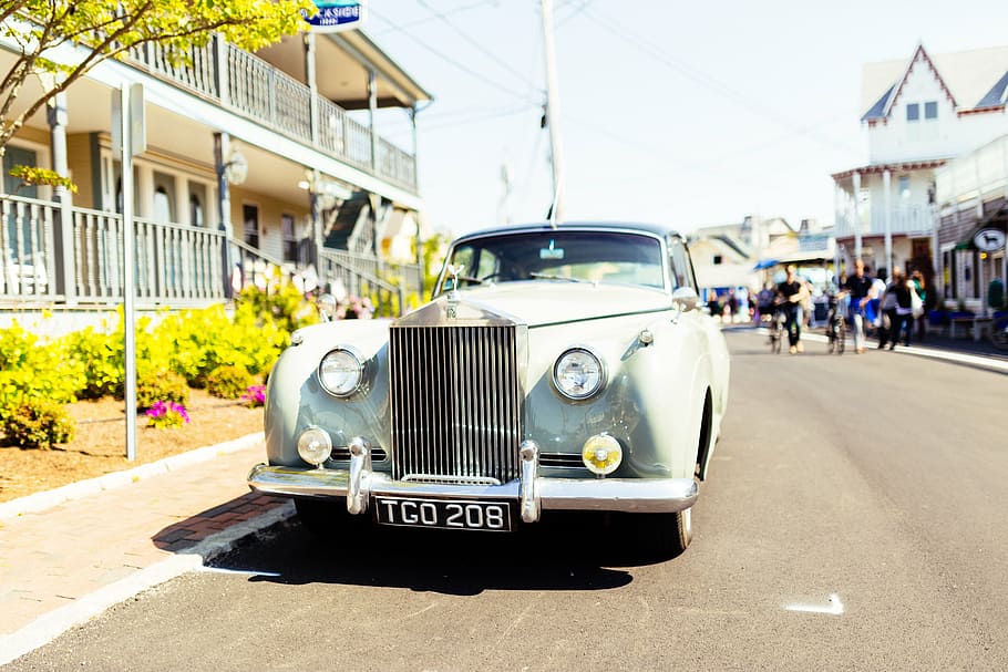 photo of white car on roadway near house, rolls royce, oldtimer HD wallpaper