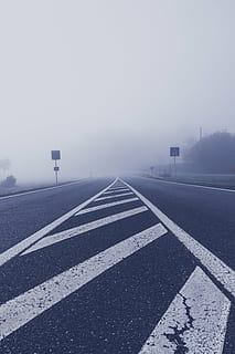landscape photography of road, fog, highway, tar, central reservation HD wallpaper
