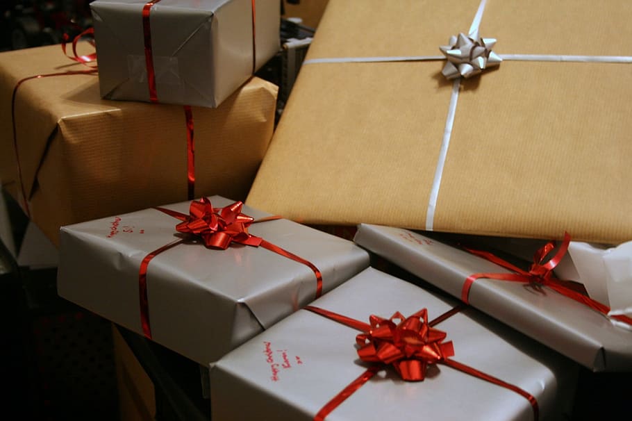 grey and yellow gift boxes, presents, packages, wrapped, bows HD wallpaper